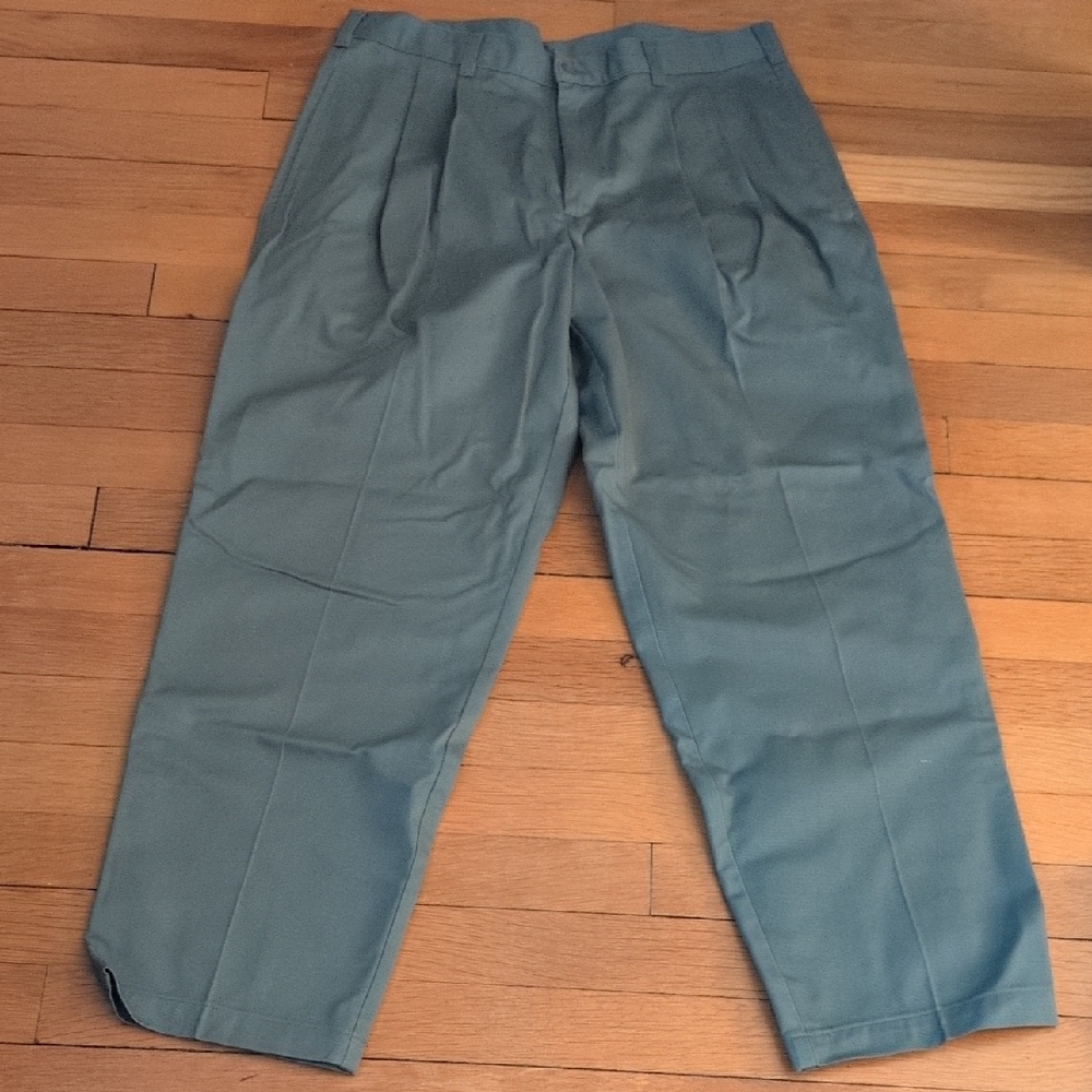 Farah Pleated Chinos in Slate Blue-Green
